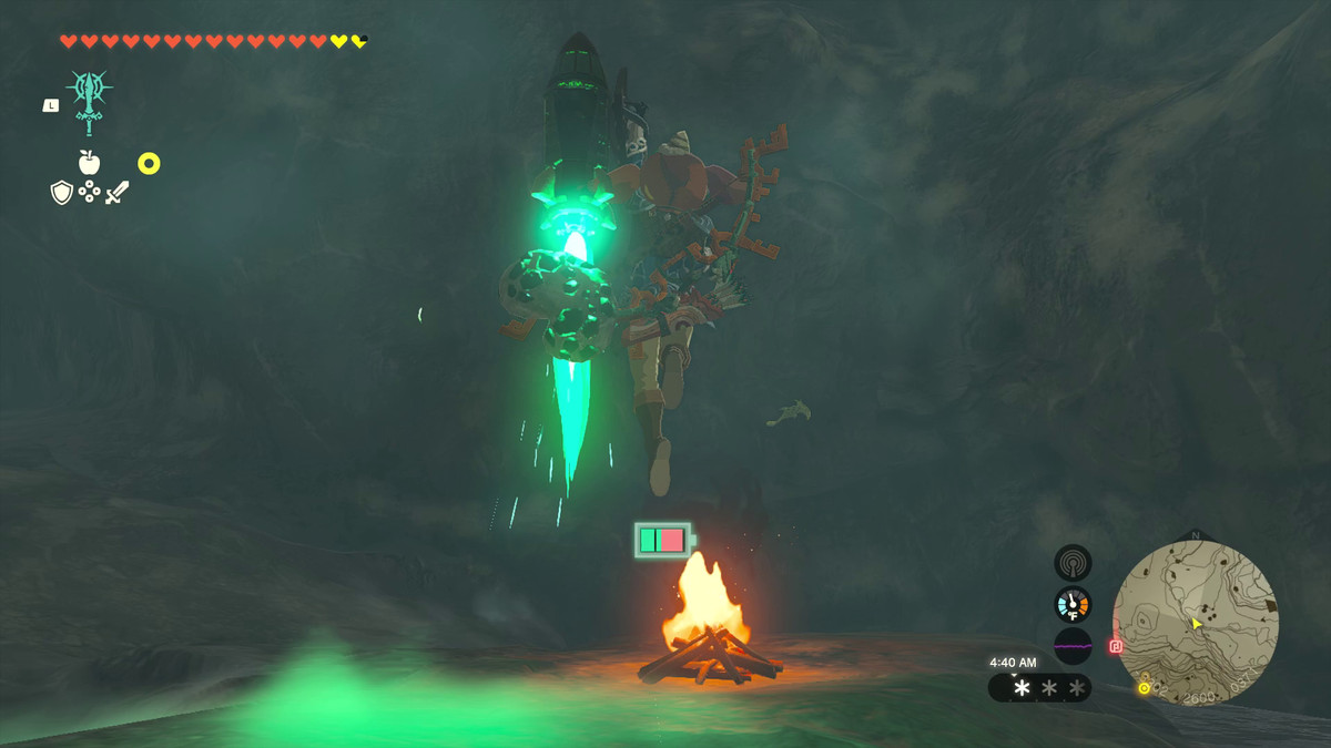 Länk som startar upp i luften med en raketsköld i The Legend of Zelda: Tears of the Kingdom