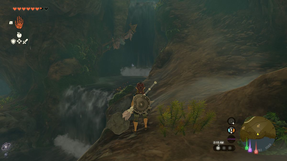 Link står bredvid två vattenfall i Zelda: Tears of the Kingdom