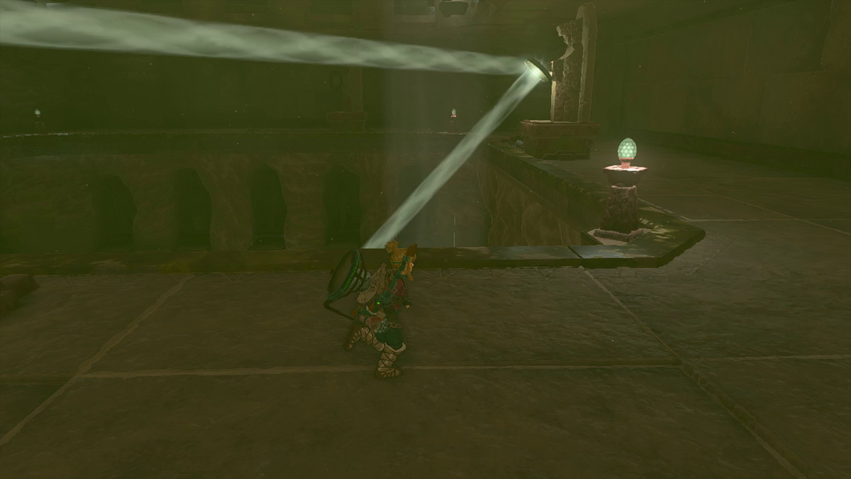 The Legend of Zelda: Tears of the Kingdom Link arranging mirrors so that the light bounces downward in the Lightning Temple