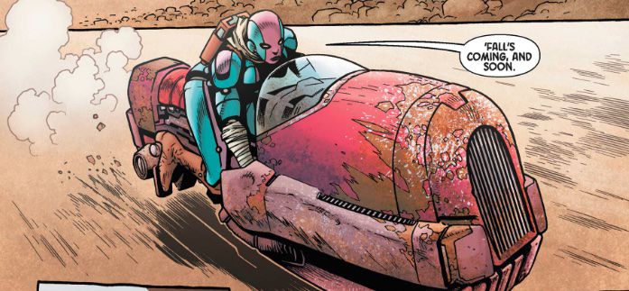 Nebula åker på en svävande motorcykel över öknen i Guardians of the Galaxy #1