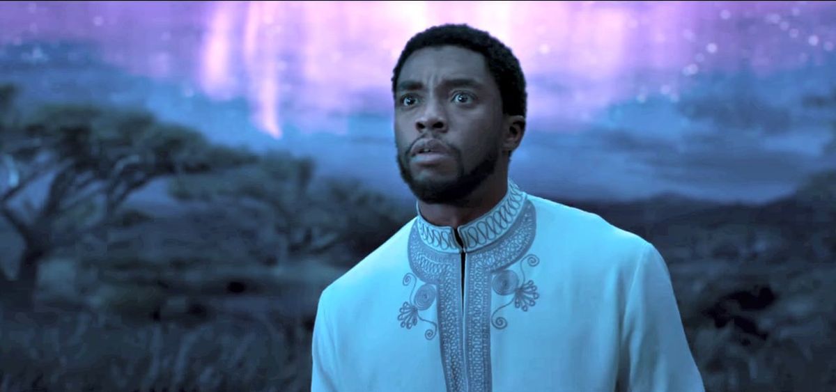 Chadwick Boseman som T’Challa, Black Panther i en trailer för Black Panther.
