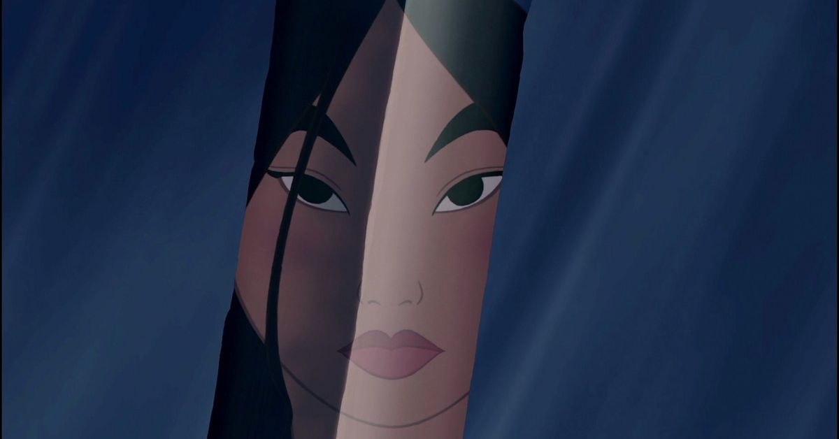 Den kontroversiella nedskärningen som gjorde Mulan till en asiatisk-amerikansk film