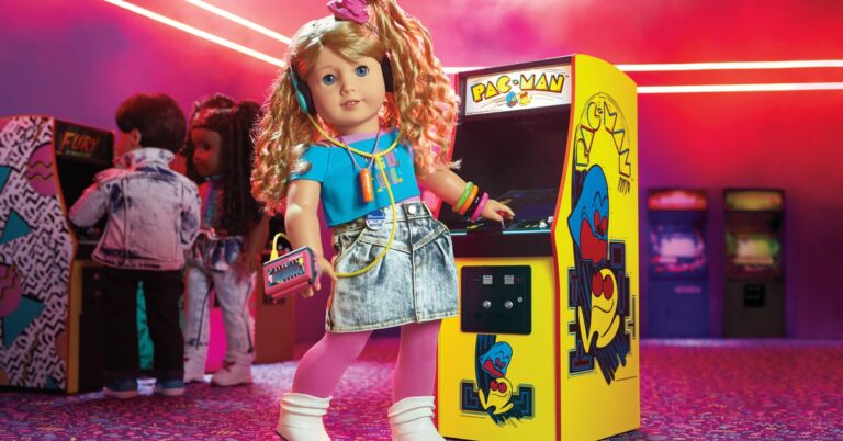 Den senaste American Girl dockan är en Pac-Man-mästare och videospelutvecklare