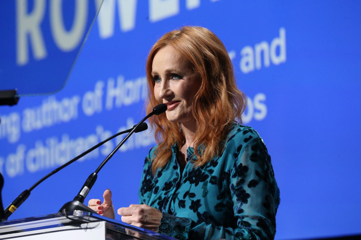 J.K. Rowling talar vid Robert F. Kennedy Human Rights Hosts 2019 Ripple Of Hope Gala & Auction