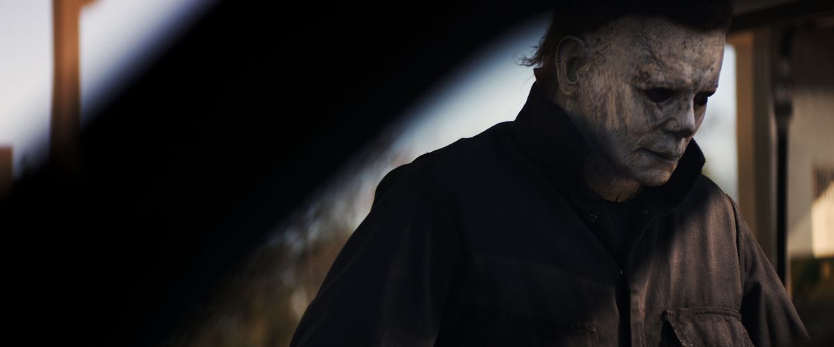 Den maskerade Michael Myers i filmen Halloween 2018.