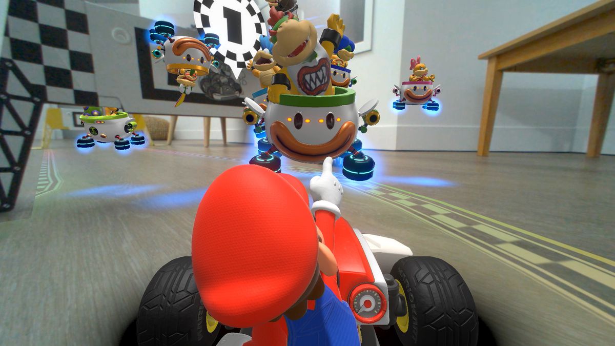 Mario pekar på Bowser Jr. och Koopalings i en skärmdump från Mario Kart Live: Home Circuit