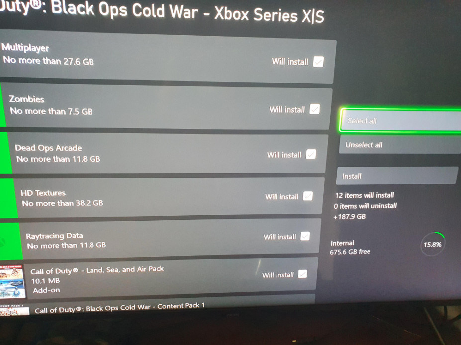 Bild på en skärm som visar hur mycket hårddiskutrymme komponenterna i Call of Duty: Black Ops Cold War tar upp på Xbox Series X