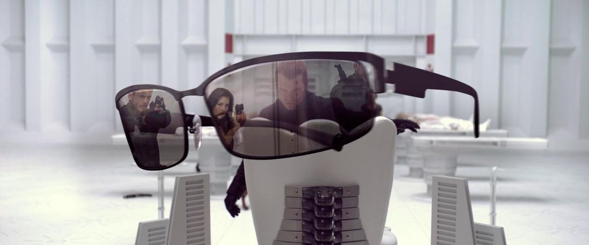 A glimpse of Milla Jovovich fighting Wesker in a Resident Evil movie, as seen through Wesker’s iconic shades.