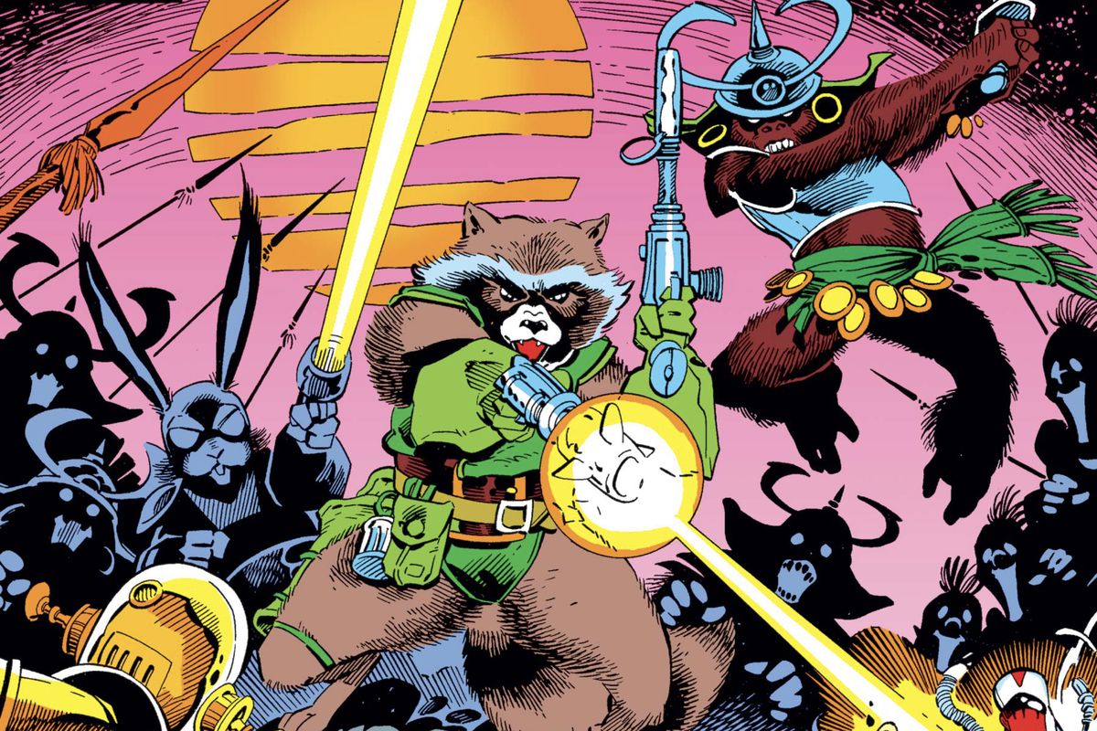 Rocket Raccoon, klädd i en Robin Hood-liknande outfit, skjuter tvillingsprängare mot en hord av attackerande antropomorfa djur som bär gammaldags rustningar och spjut och bär laserpistoler, när solen går ner röd bakom scenen.  Från omslaget till Rocket Racoon #1 (1985).
