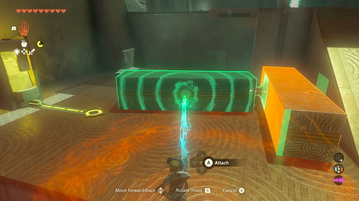 Link leder ett metallblock till en elektrisk dyna i Jochi-iu Shrine i Zelda: Tears of the Kingdom