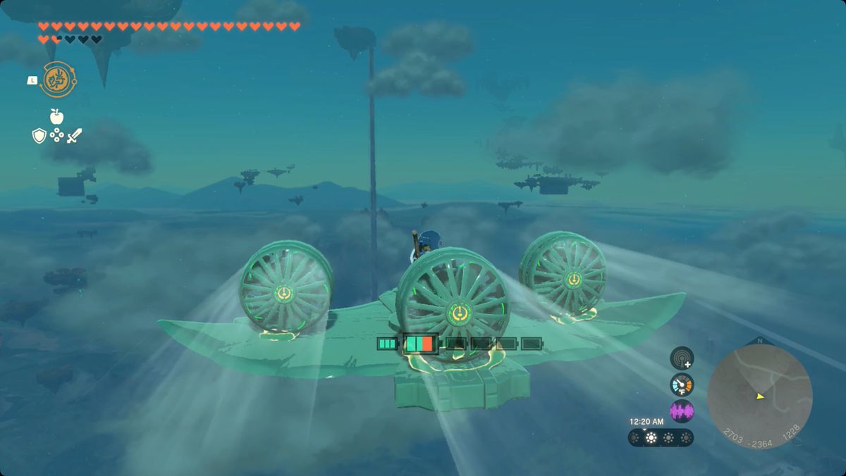 The Legend of Zelda: Tears of the Kingdom Link flyger på ett Zonai Fanplane för att nå Yansamin Shrine