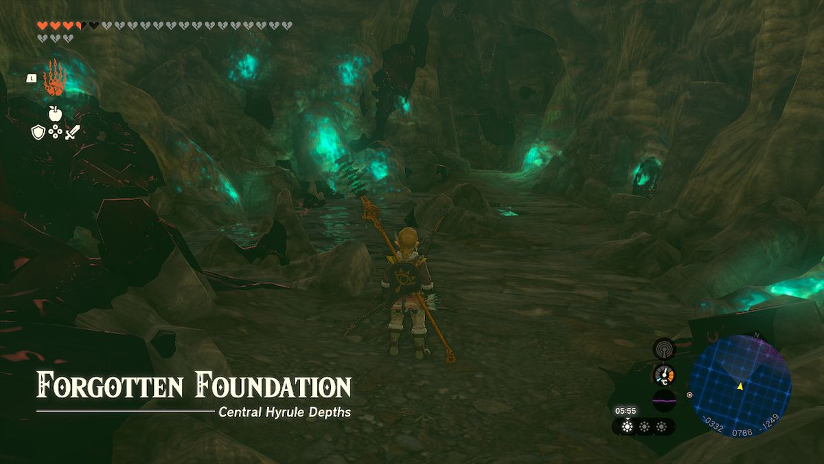 Link går in i Forgotten Foundation i Zelda Tears of the Kingdom.