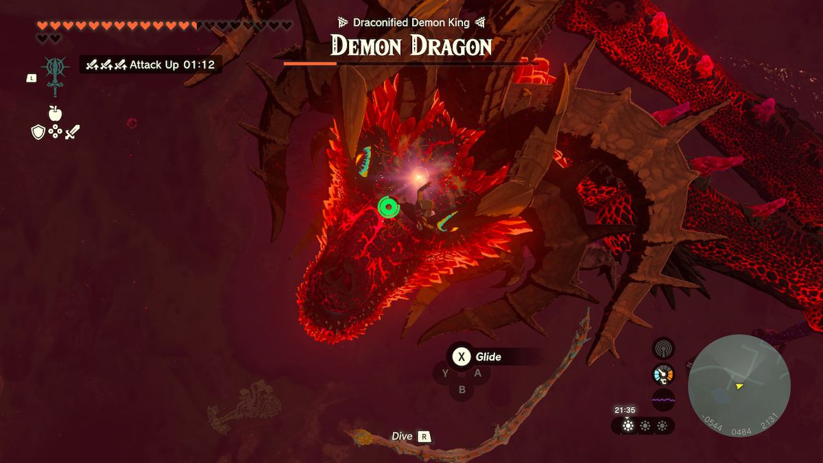 Link attacks the demon dragon crystal on its face during the final boss fight of Zelda Tears of the Kingdom.