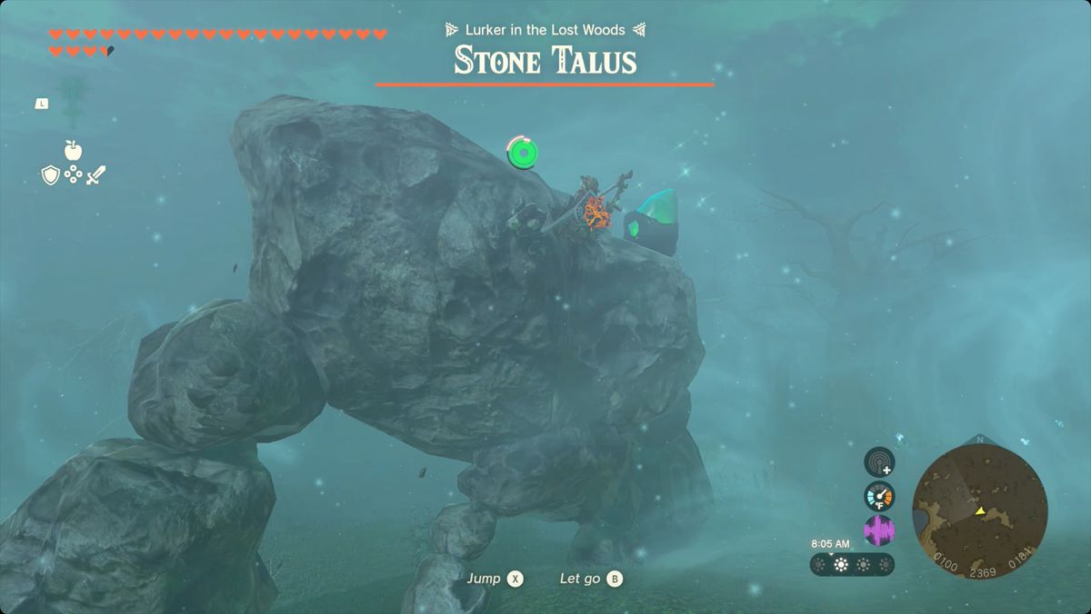 The Legend of Zelda: Tears of the Kingdom Link klättrar upp på en stentalus med en helgedomskristall inbäddad i huvudet