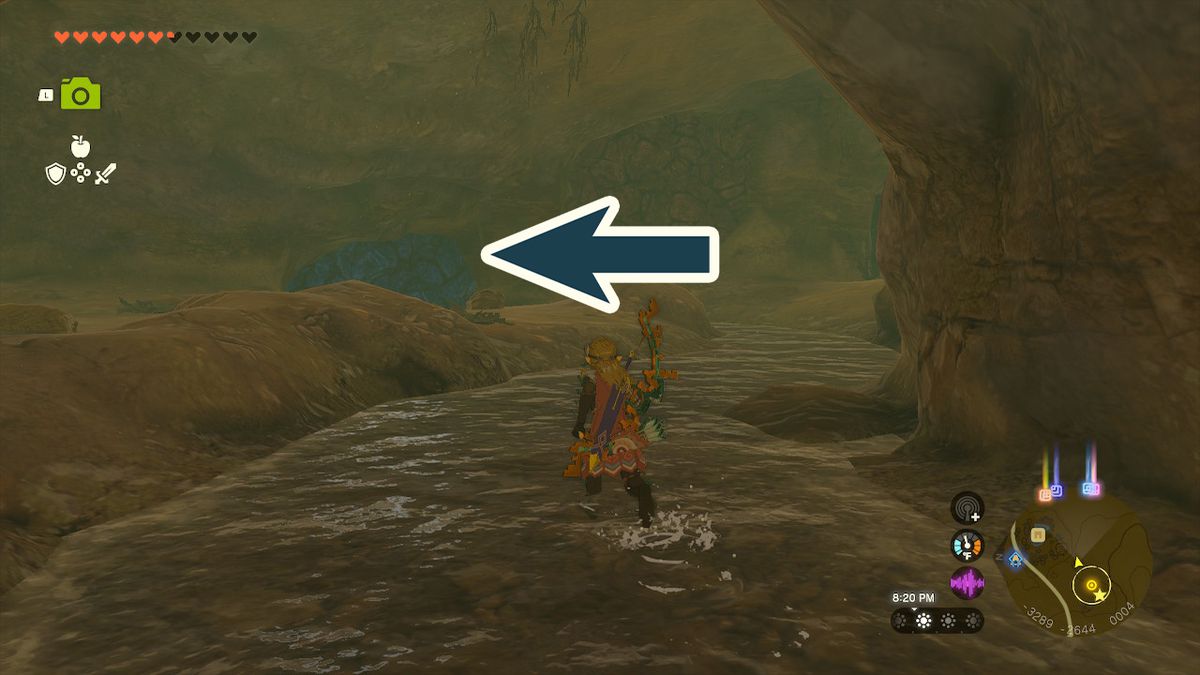 Link går mot en blå klippvägg i Zelda: Tears of the Kingdom