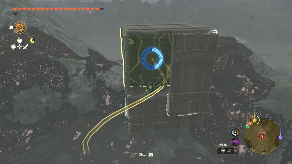 I The Legend of Zelda: Tears of the Kingdom är Link i en låda gjord av trämaterial som klistrats ihop med Ultrahand.