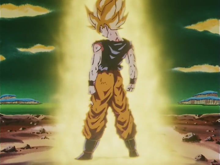 En blondhårig Goku omgiven av en glödande aura som står på ett fält under en grönfärgad himmel i Dragon Ball Z.
