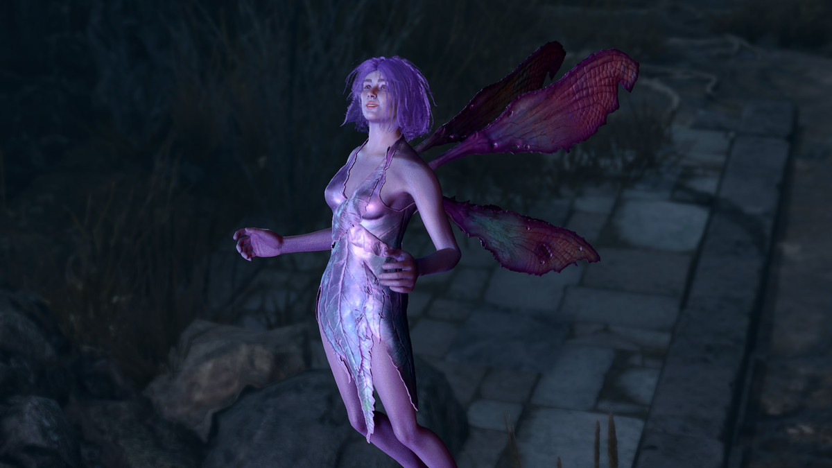 En Pixie i en lila metallisk klänning i Baldur's Gate 3.