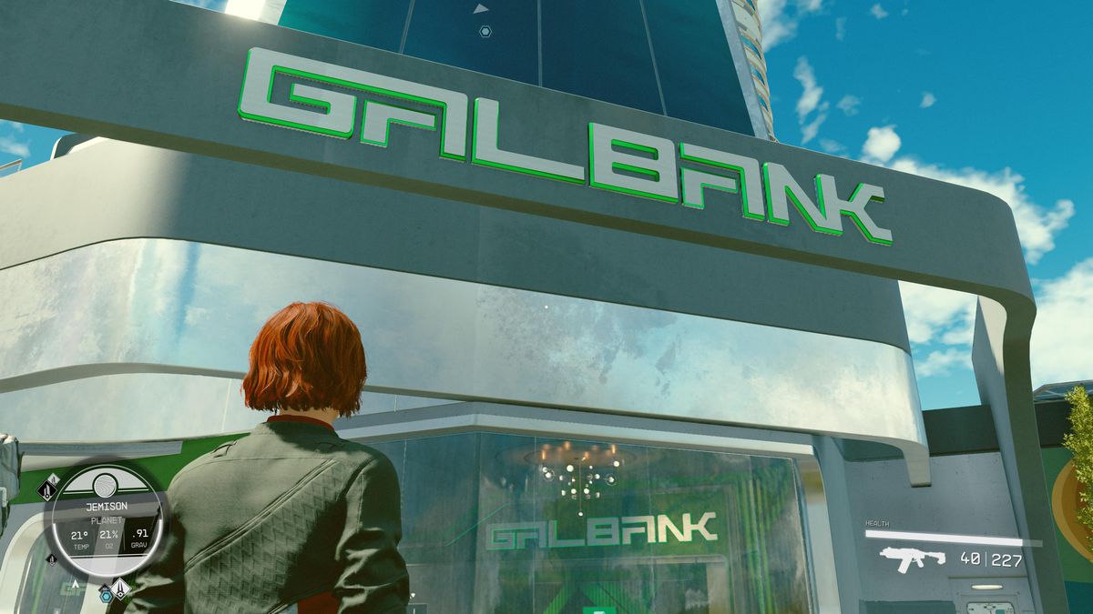 En upptäcktsresande står utanför Galbank i New Atlantis i Starfield medan han försöker betala av egenskapen Dream Home.