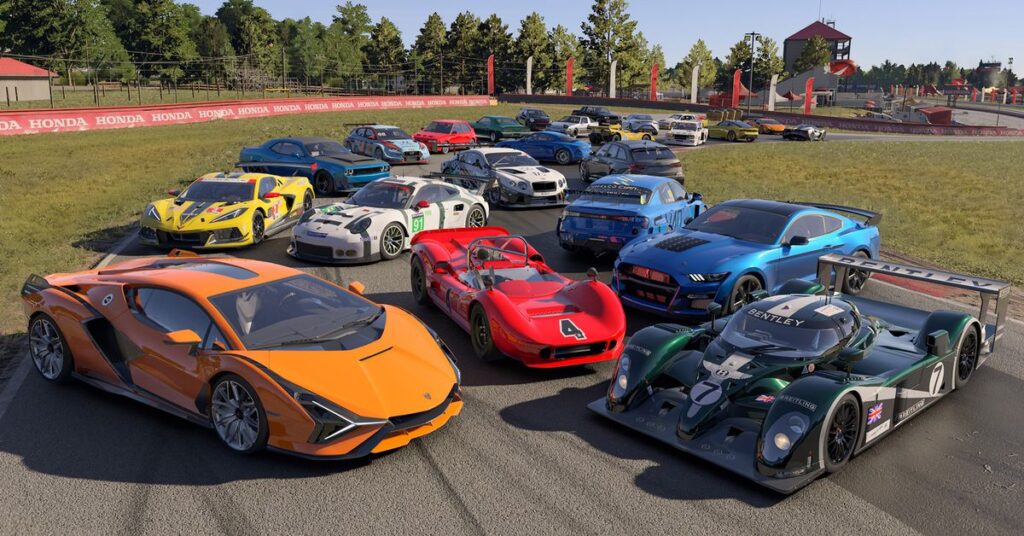 Forza Motorsport återvänder i bekant stil — med några konstiga val