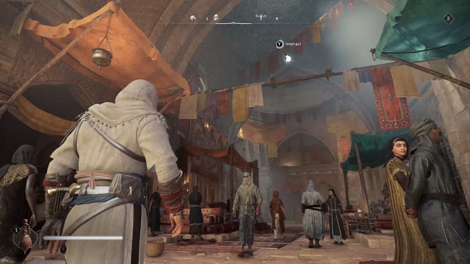 Basim observerar takbjälken i en basar i Bagdad i Assassin's Creed Mirage