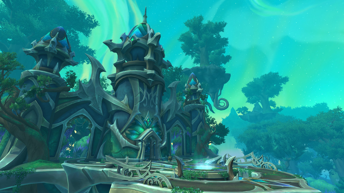 The Emerald Dream i World of Warcraft, som visar rika grönskande skogar med ett grönt draktempel byggt bland träden och vinrankorna.