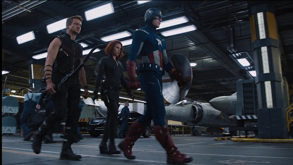 captain america, black widow, and hawkeye walk out to fight in avengers 2011