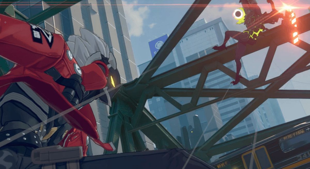 Två karaktärer i Zenless Zone Zero slåss mot varandra, där den till höger hoppar högt i luften framför metallställningar och en stadssilhuett