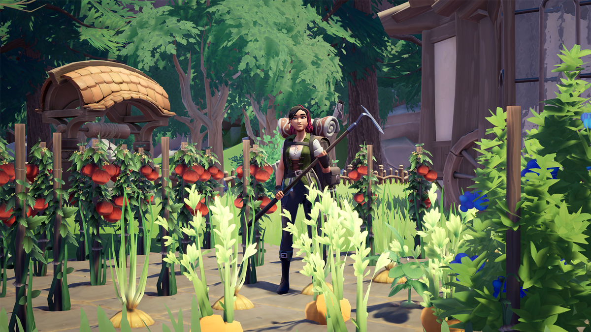 En spelare står stolt i mitten av sin stora grupp av grödor, inklusive fullvuxna tomater, lök och blåbär i Palia.