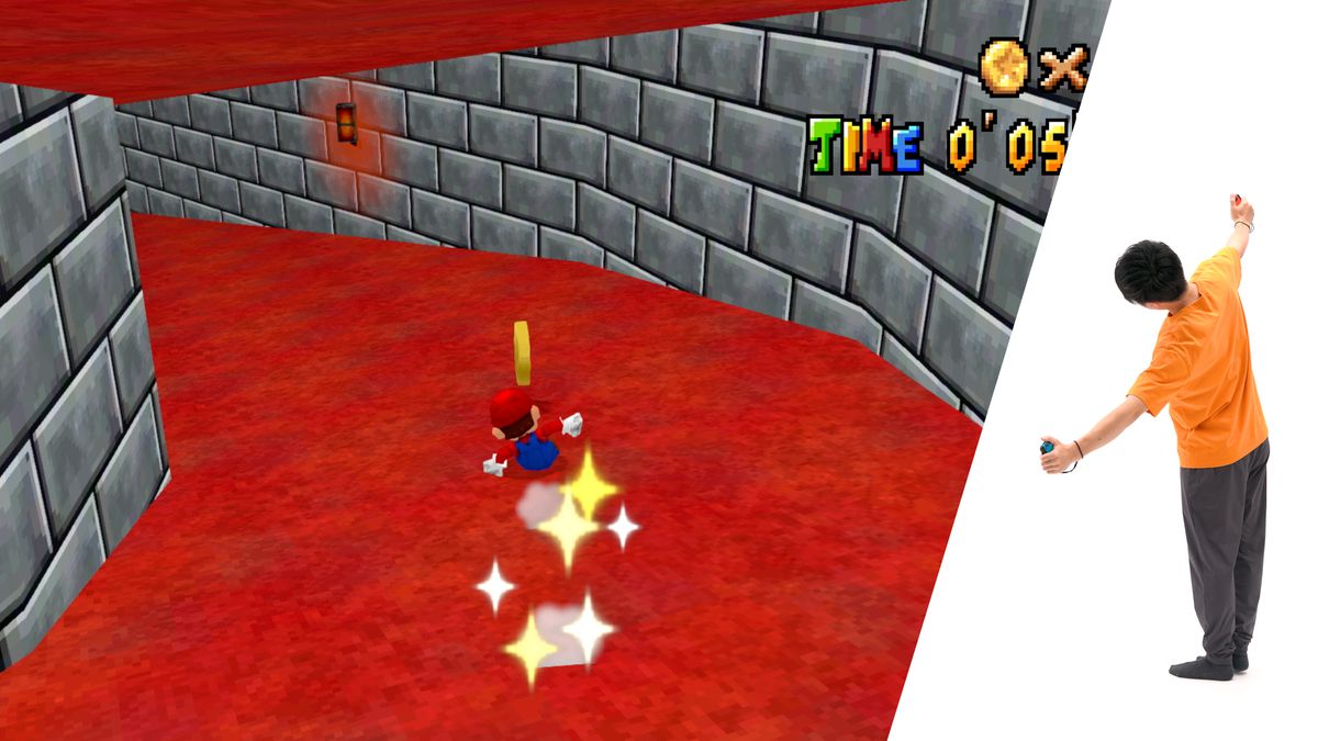 Mario glider nerför en tunnel i en återskapande av Super Mario 64-nivån i WarioWare: Move It!  Infällt är ett foto av en spelare som lutar sig åt vänster, armarna utsträckta för att efterlikna Marios pose.