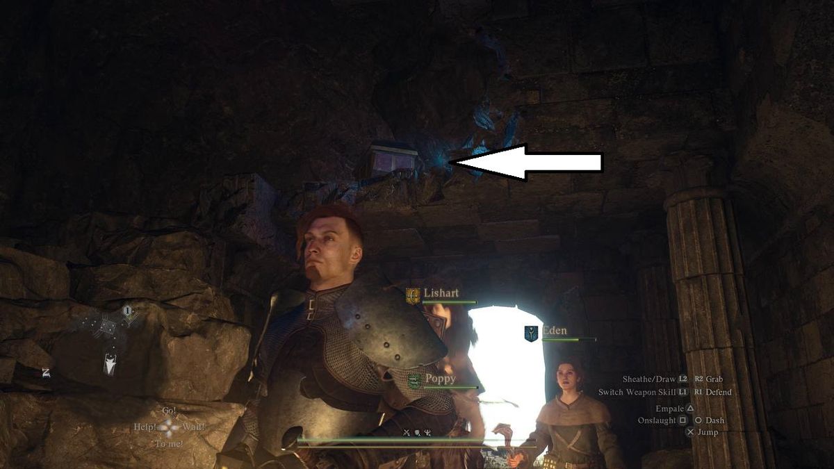 An arrow points toward the chest you need to open in the Riddle of Eyes challenge for the Sphinx Riddle in ‘A Game of Wits’ in Dragon’s Dogma 2.