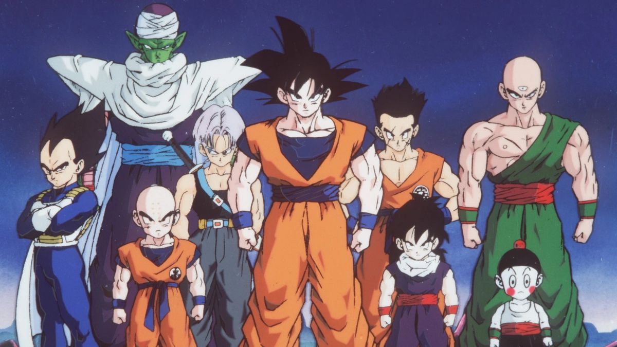 nio seriösa animekaraktärer som står sida vid sida i formation.