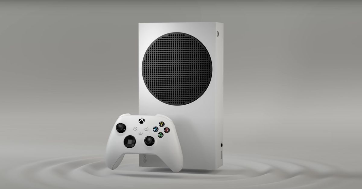 Xbox Series S framifrån med handkontrollen flytande framför den