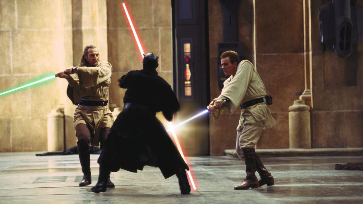 Qui-Gon Jinn och Obi-Wan Kenobi slåss mot Darth Maul i The Phantom Menace.